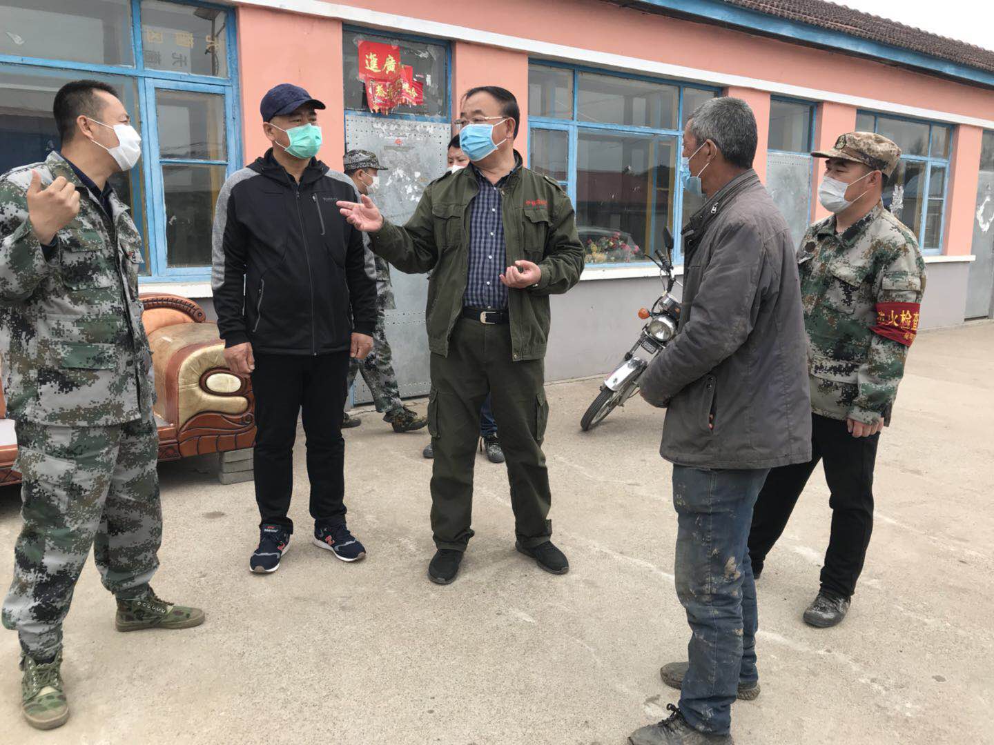 南岔县委书记李继刚深入晨明镇检查指导工作